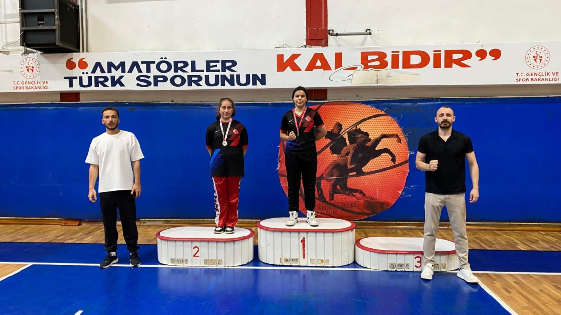 OKULLAR ARASI KİCK BOKS İL BİRİNCİLİĞİNDE GURUR VEREN BAŞARI